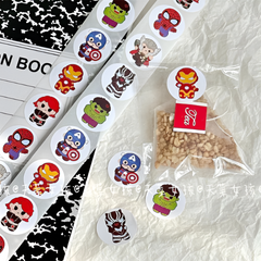 Official Avengers 500pc Sticker Roll — Iron Man & Hulk Vinyl Stickers (Bulk)